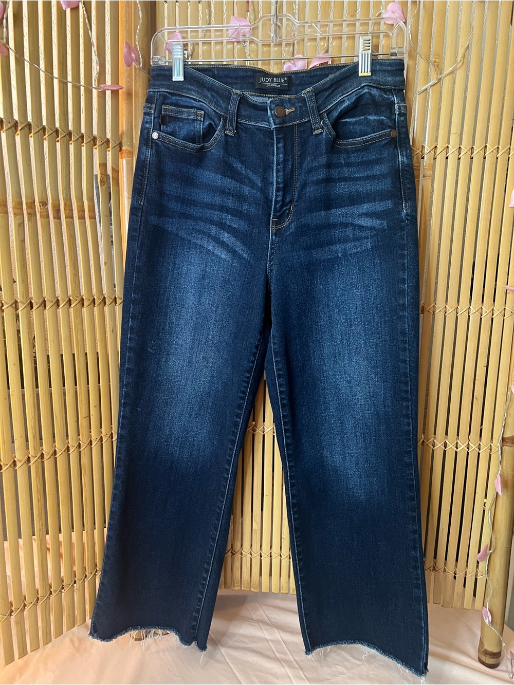 Judy Blue wide leg frayed cropped jeans
